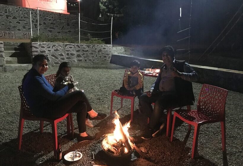 فندق Morni Hills Resort