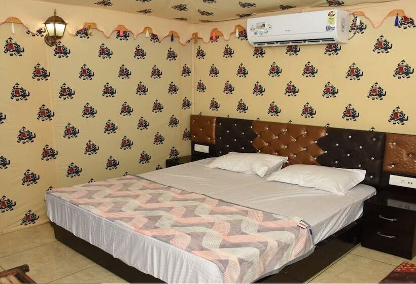 فندق Morni Hills Resort