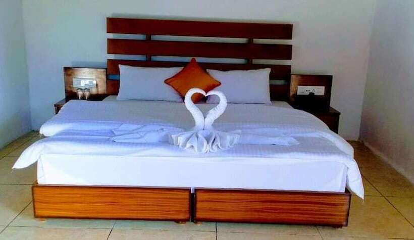 فندق Morni Hills Resort