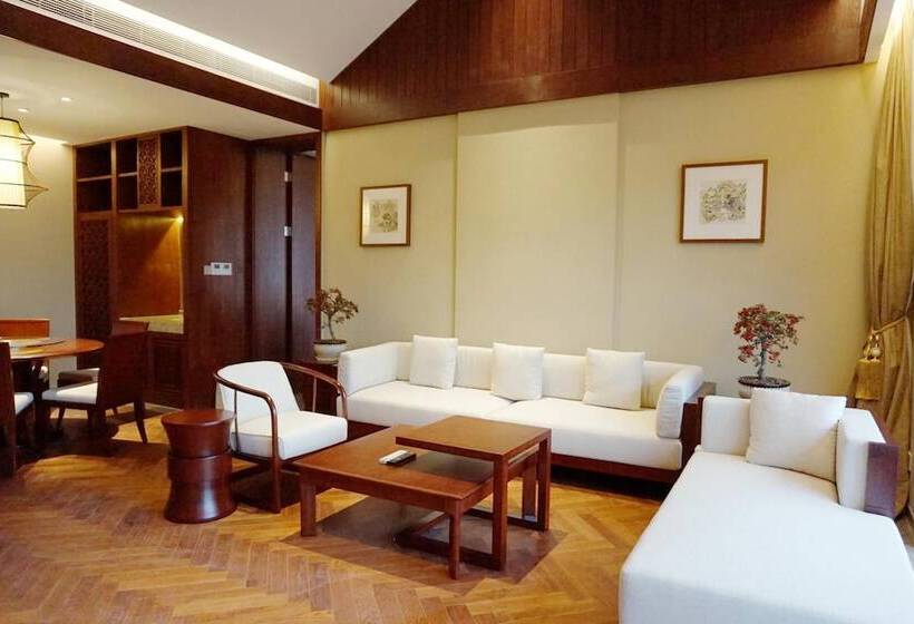ホテル Narada Resort & Spa Cifu Lake Guangxi
