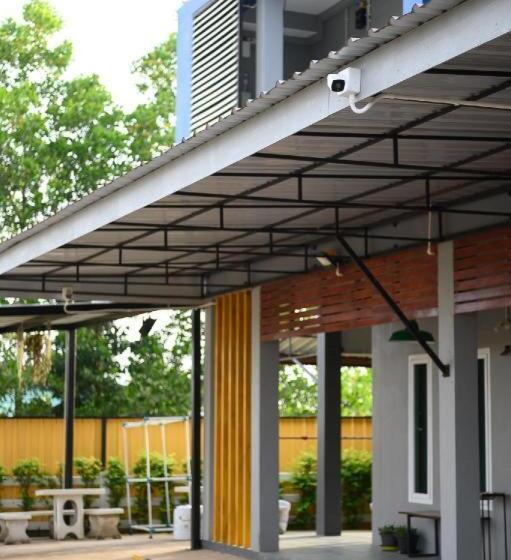 فندق Nithra Ratree