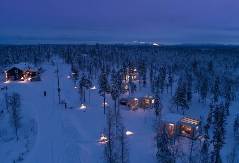 Отель Northern Lights Ranch