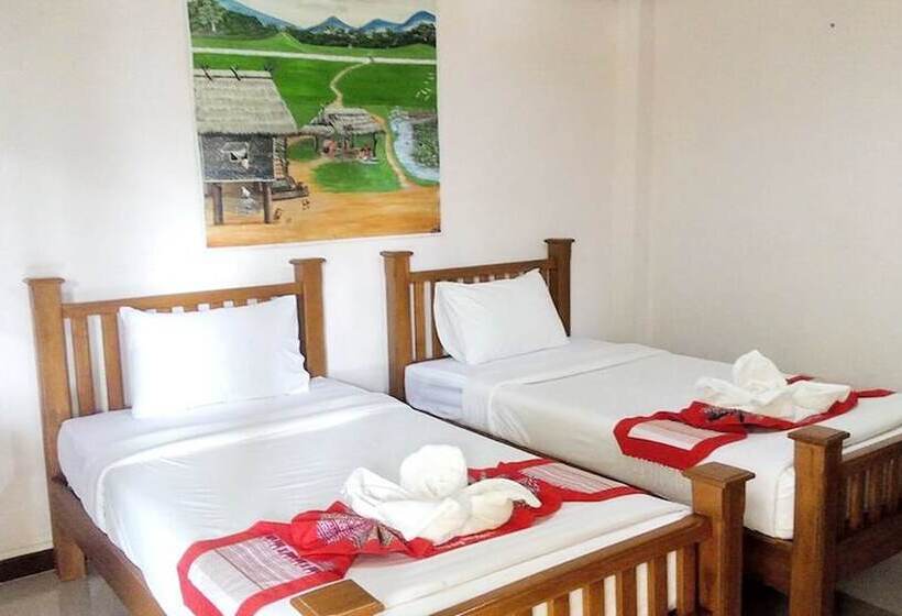 ホテル Oopkaew Resort