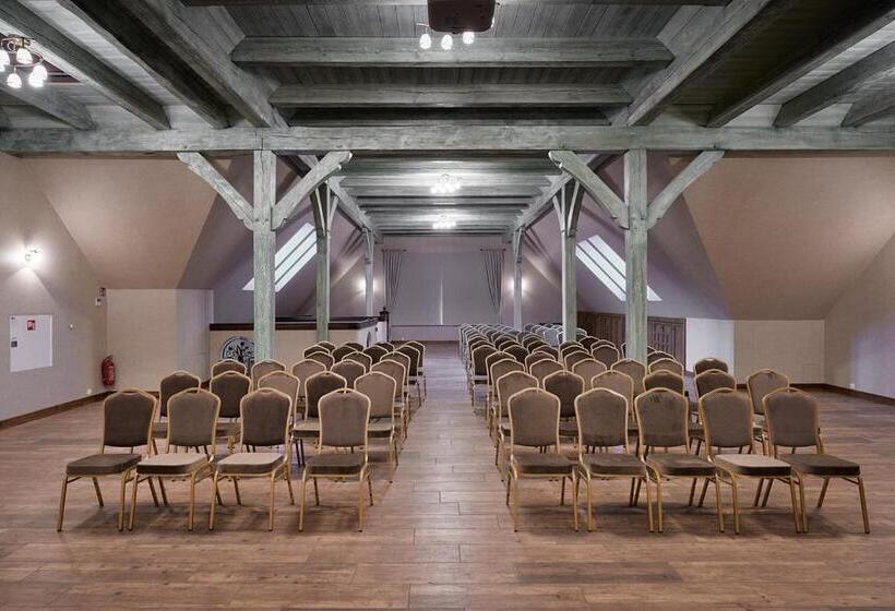 Отель Pałac Poledno