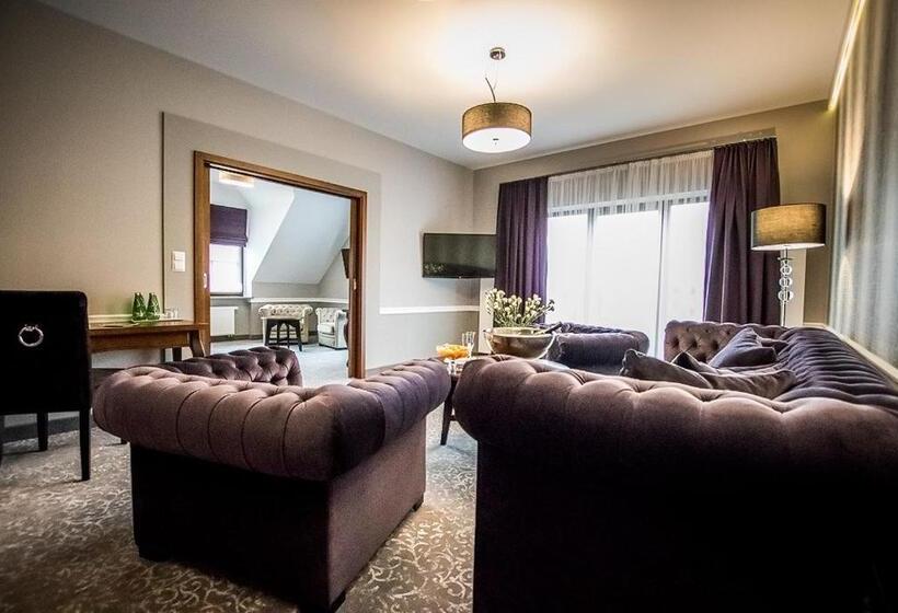 Отель Pałac Poledno