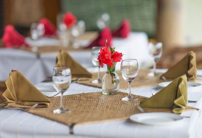 호텔 Paradisa Plantation Retreat