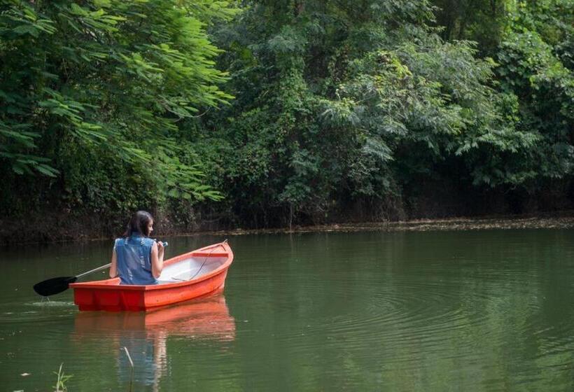 酒店 Poomvarin Resort