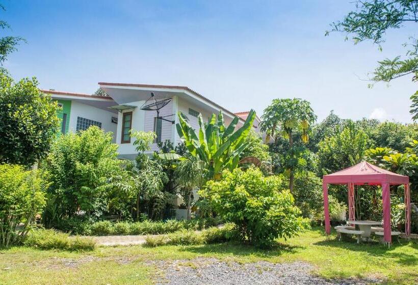 酒店 Poomvarin Resort