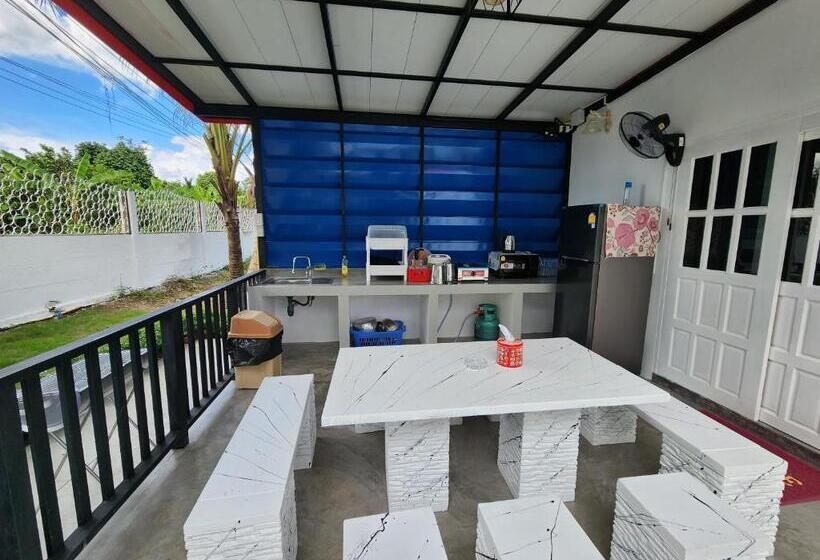 酒店 Poomvarin Resort