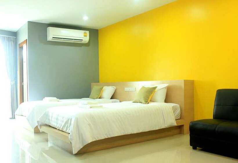 ホテル Punfun Apartment