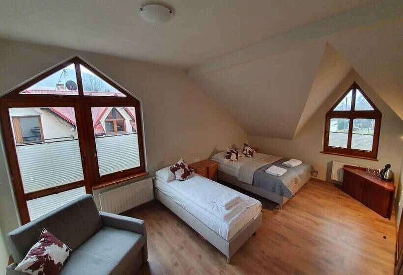 בית מלון כפרי Rancho Adama