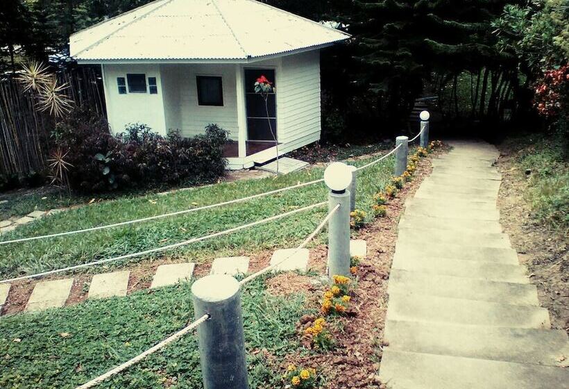 فندق Red Z Cool Mountain Resort