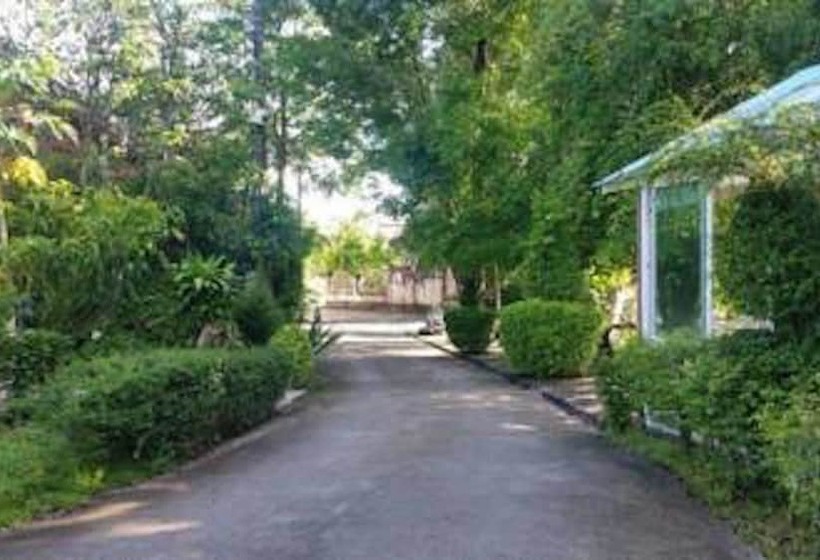 酒店 River Park Resort