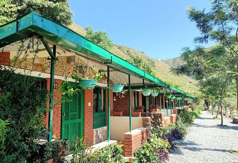 בית מלון כפרי Room On The Roof By Himalayan Eco Lodges