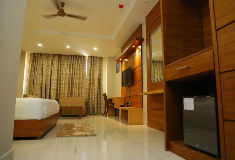 酒店 Royal Hillton