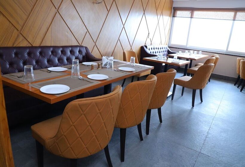 酒店 Royal Hillton