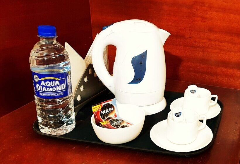 ホテル S Diamond Glory   Mandarmani