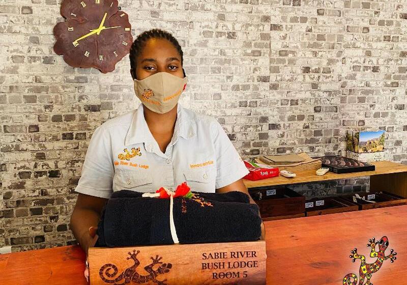 בית מלון כפרי Sabie River Bush Lodge