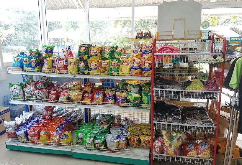 فندق Saksupha Resort