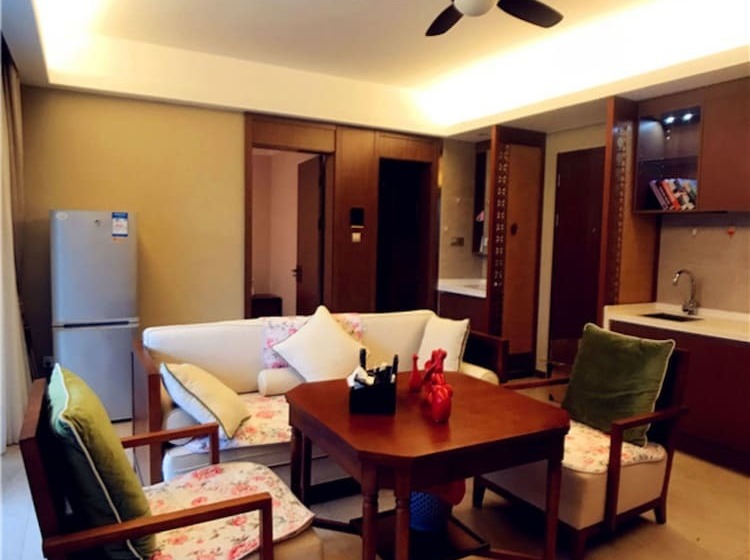 فندق Sanya Linglong Lulushun