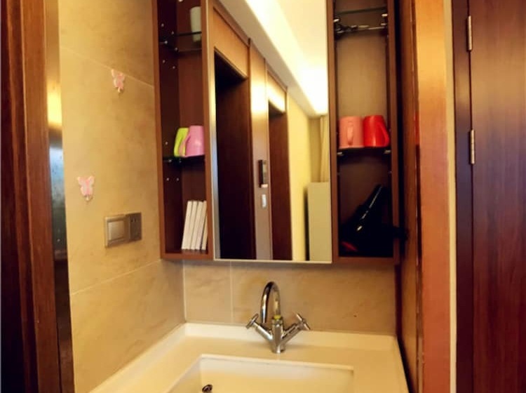 فندق Sanya Linglong Lulushun