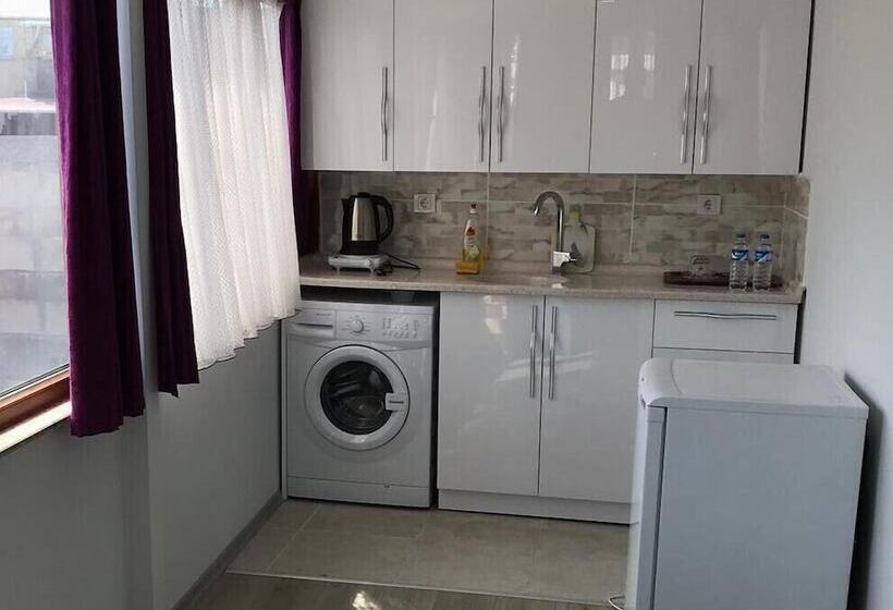 Отель Senturkler Suite