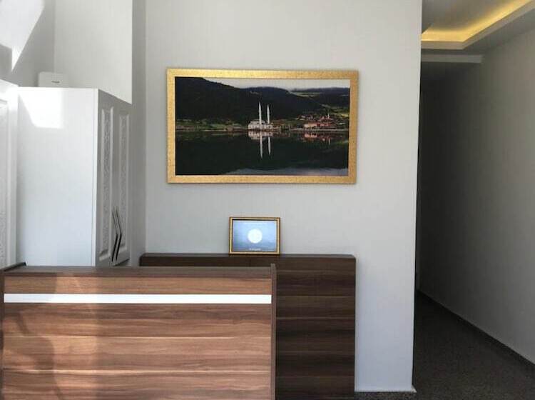 Отель Senturkler Suite