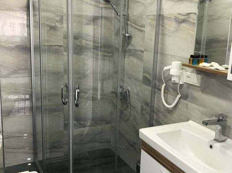 هتل Senturkler Suite