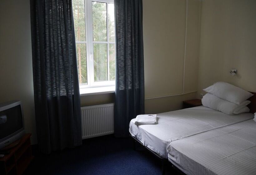 Отель Shishki Na Lampushke   Casa De Campo