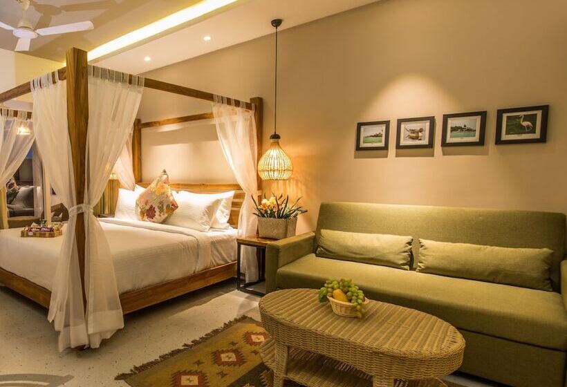 ホテル Swosti Chilika Resort