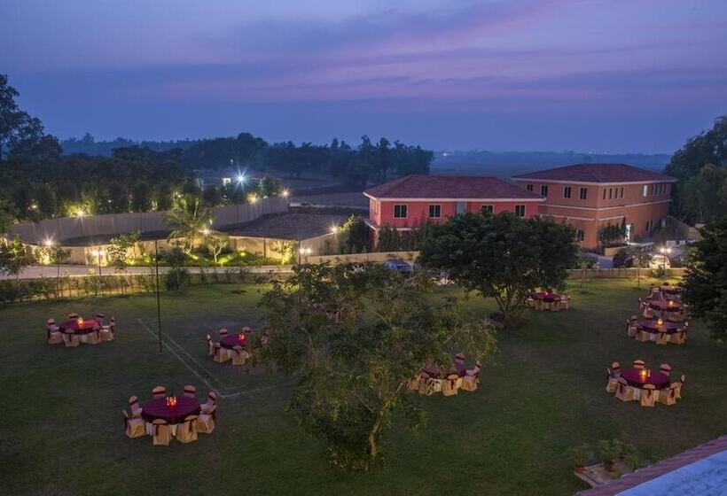 ホテル Swosti Chilika Resort