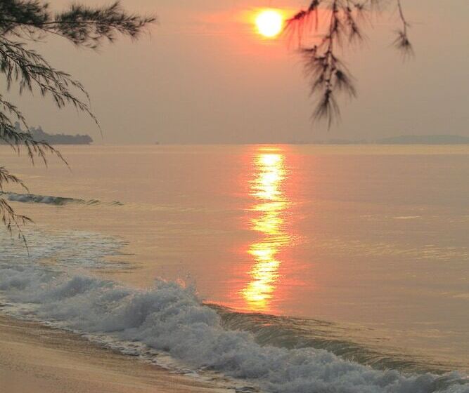 호텔 The Princess Beach Resort