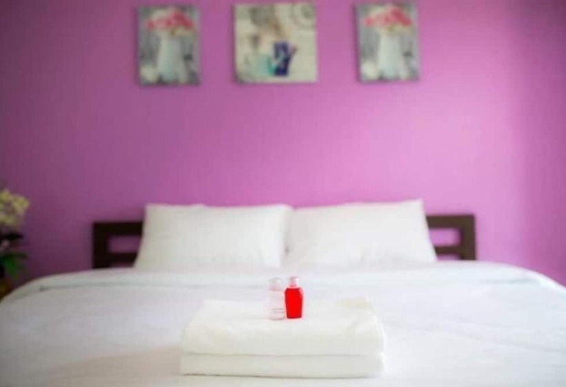 ホテル The Resort Kabinburi