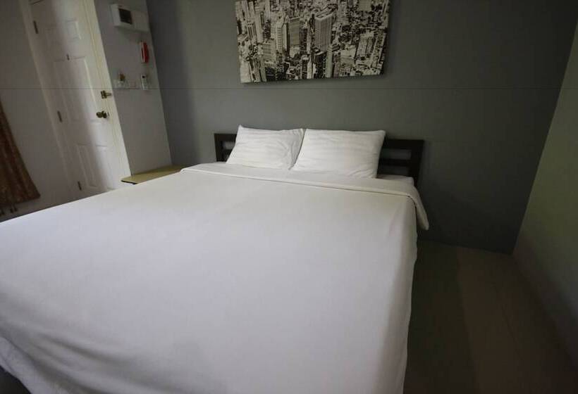 ホテル The Resort Kabinburi