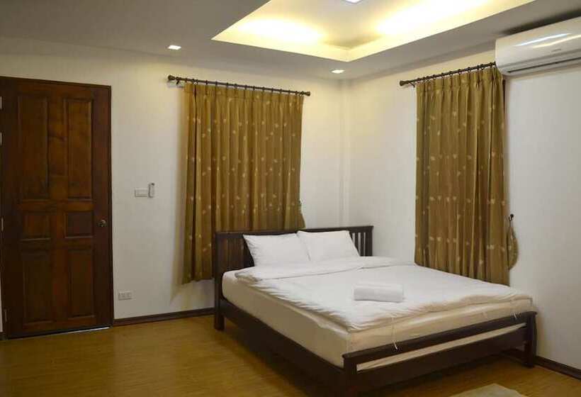 酒店 Toffee House Resort