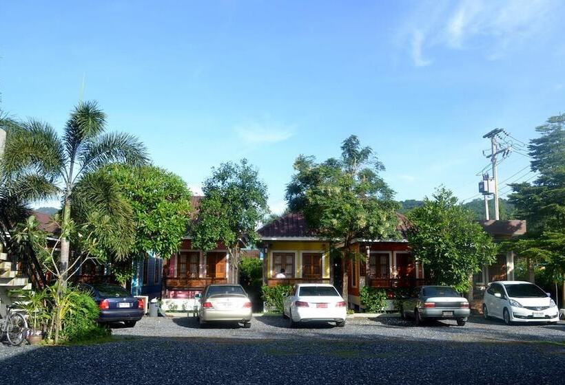 酒店 Toffee House Resort