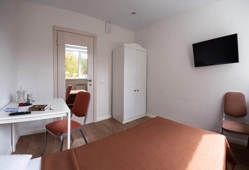 Отель Usadba Losevo