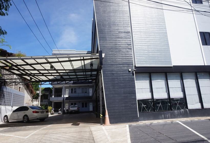 בית מלון כפרי Varinthorn Residence