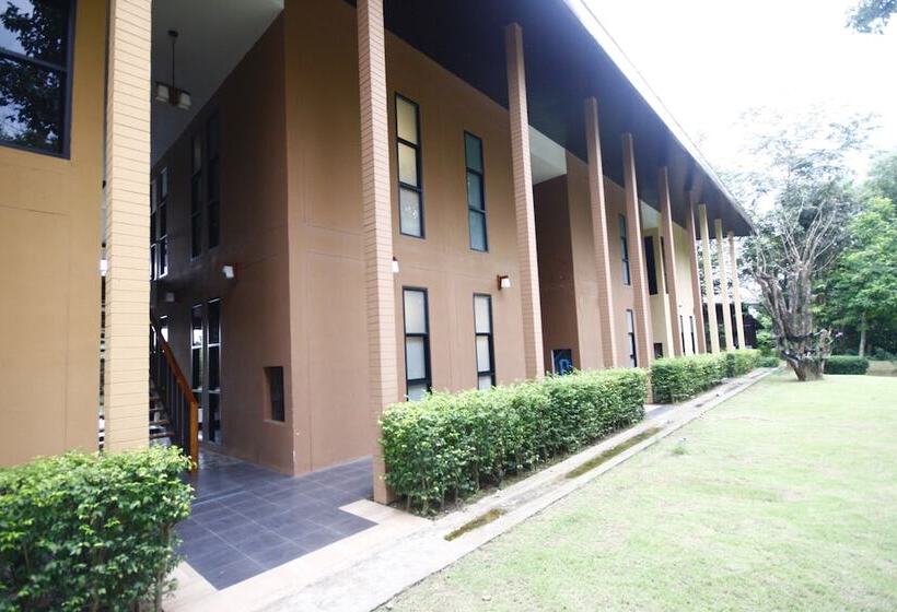 فندق Wangtaparb Resort