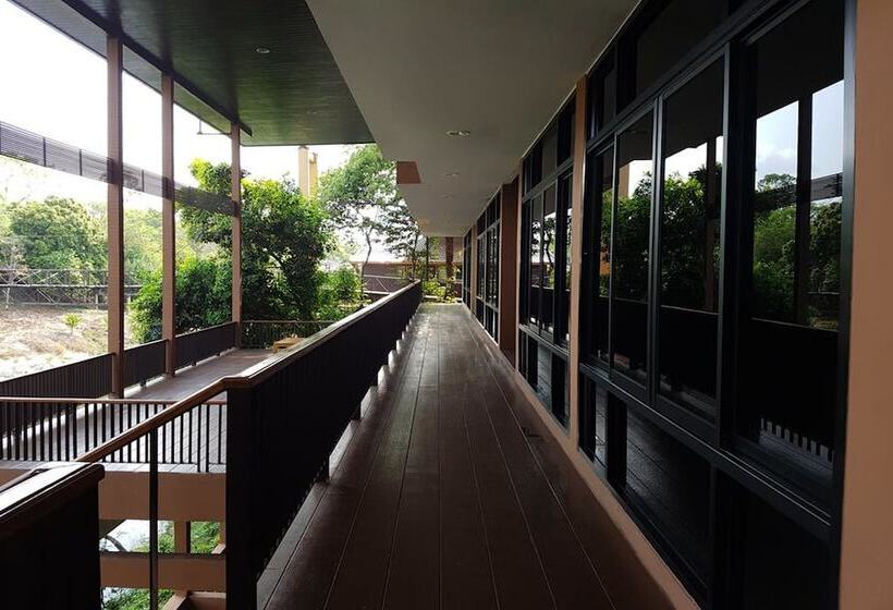 فندق Wangtaparb Resort