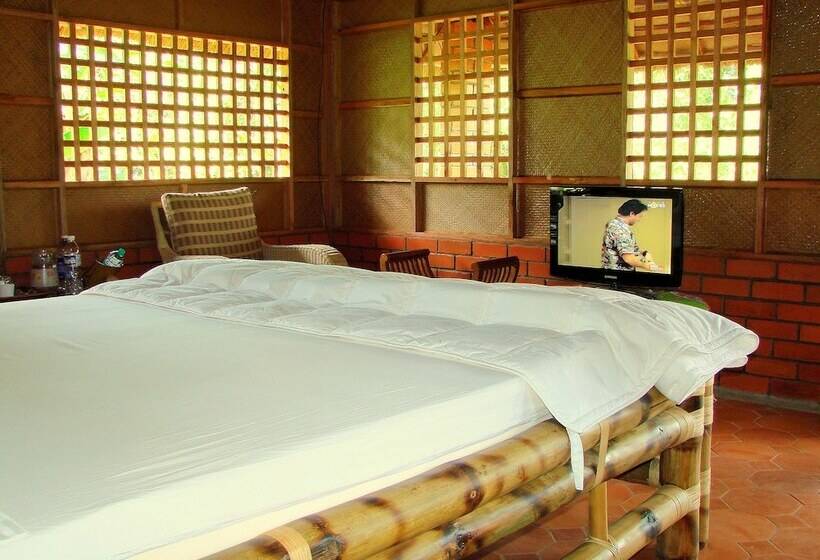 בית מלון כפרי Wild Woods Spa & Resort