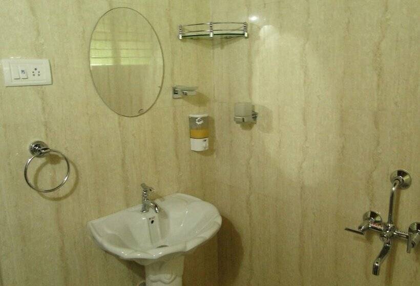 בית מלון כפרי Wild Woods Spa & Resort