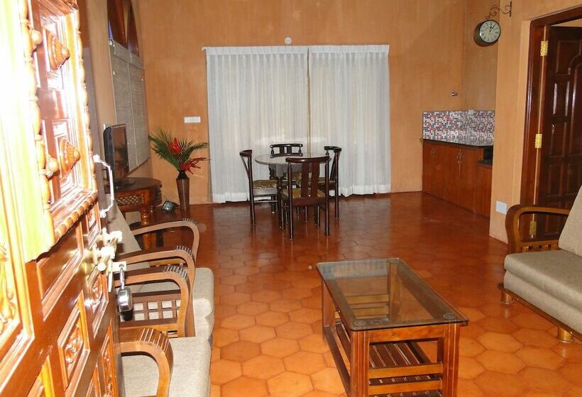 בית מלון כפרי Wild Woods Spa & Resort