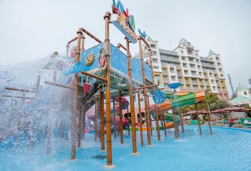 Отель Wonderla Resort