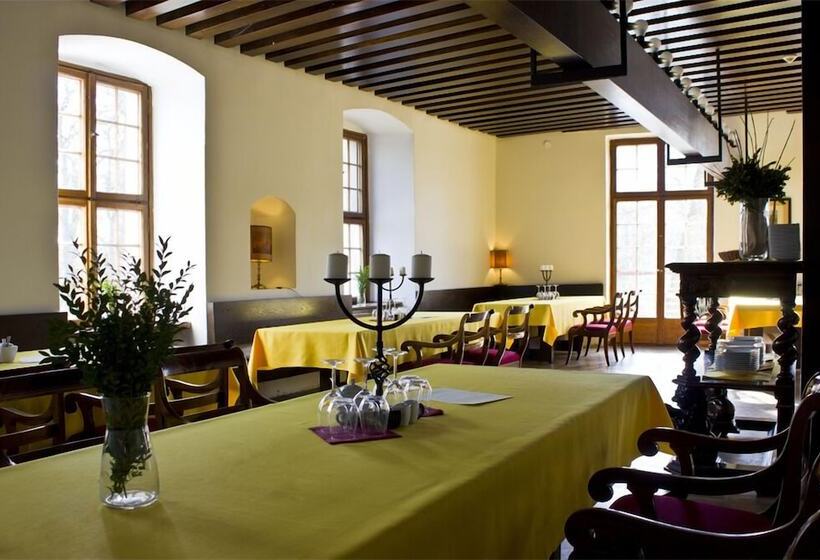 ホテル Zamek Tuczno