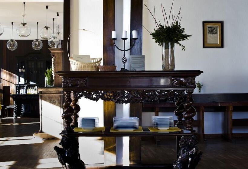 ホテル Zamek Tuczno