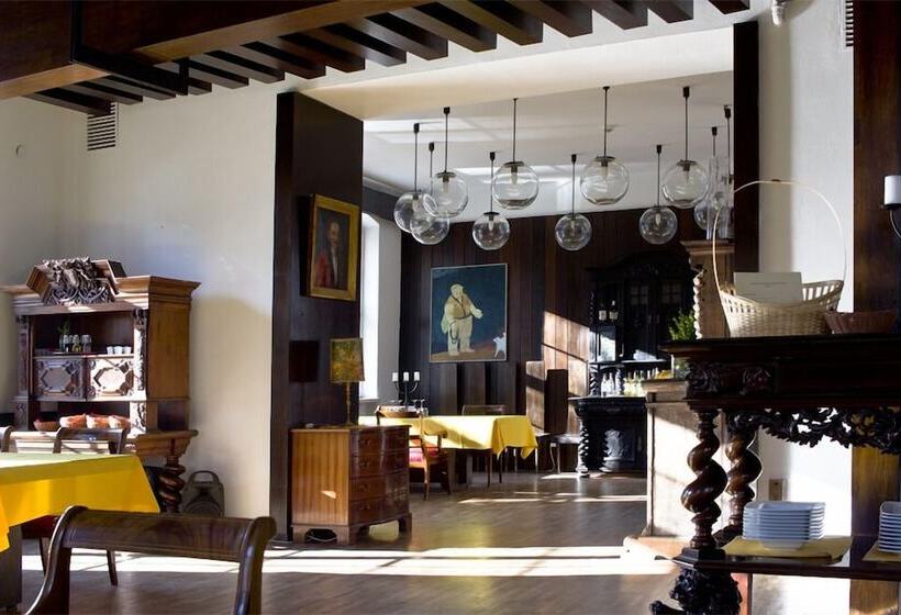 ホテル Zamek Tuczno