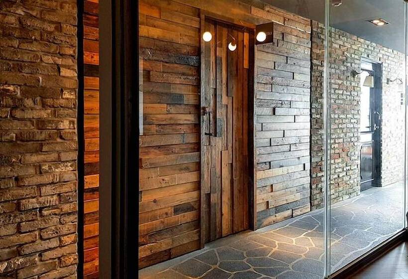 Illuso Guesthouse   Hostel