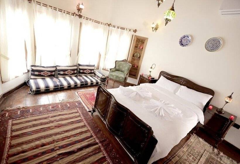 Kadilar Pasazade Konagi Butik Otel