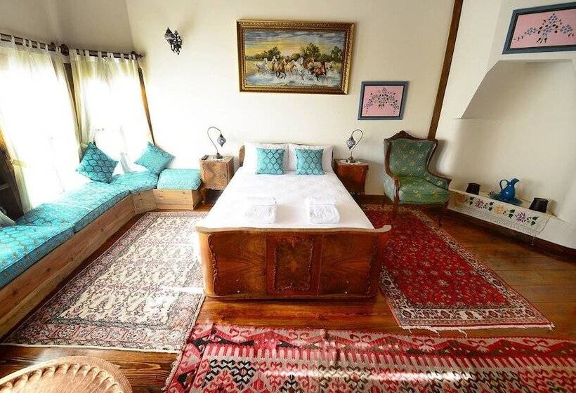 Kadilar Pasazade Konagi Butik Otel